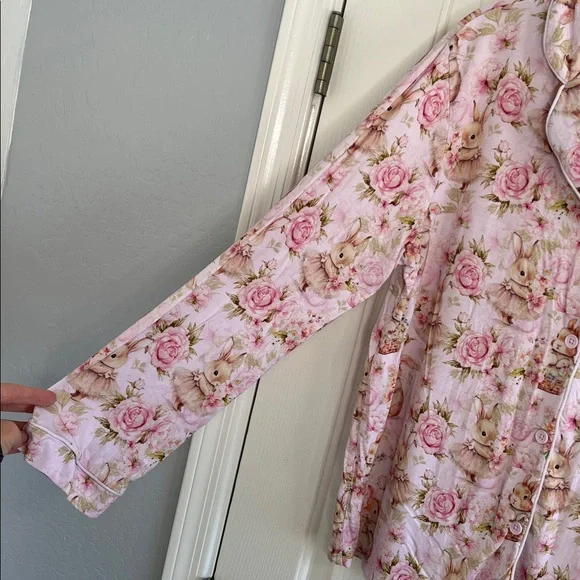 Bums & Roses NATURAL BAMBOO Collar Shirt & Shorts Set hunny bunny pajamas large - Picture 5 of 13